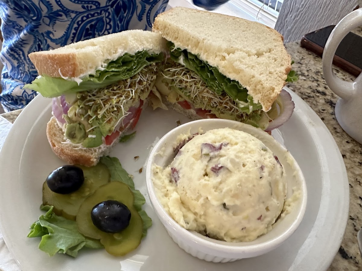 Wings Grill & Espresso Bar-3